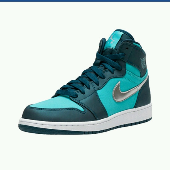 Meet your Posher, T - Picture 1 of 1